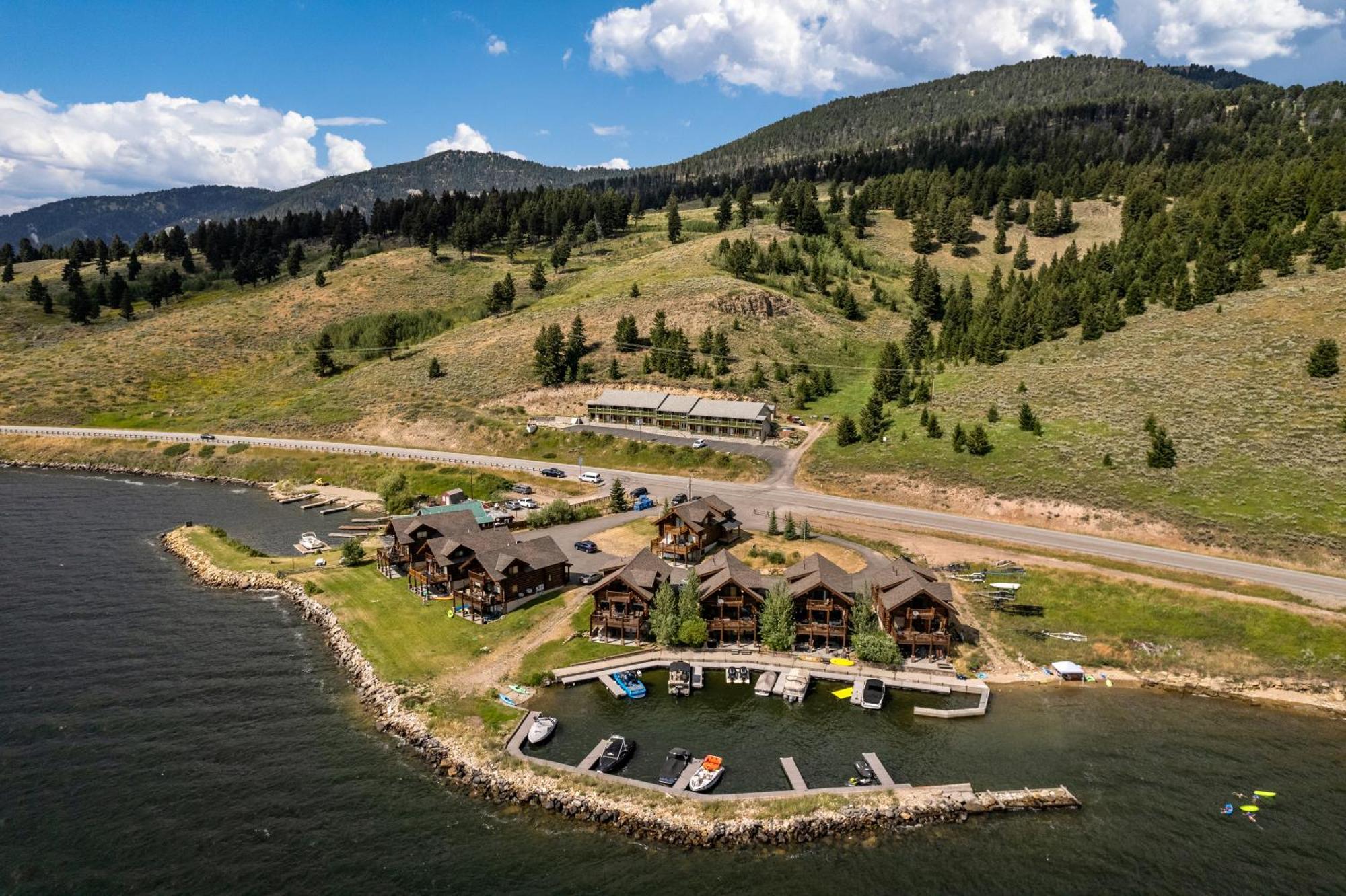 King'S Cabin West Yellowstone Exteriör bild